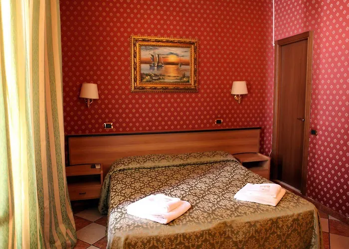 Hollywood Otel